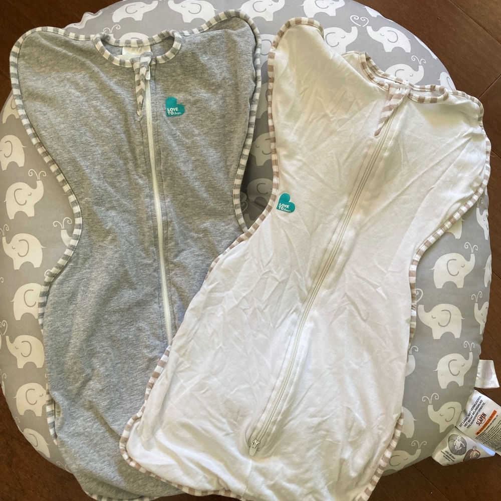 Two love to dream swaddles size S